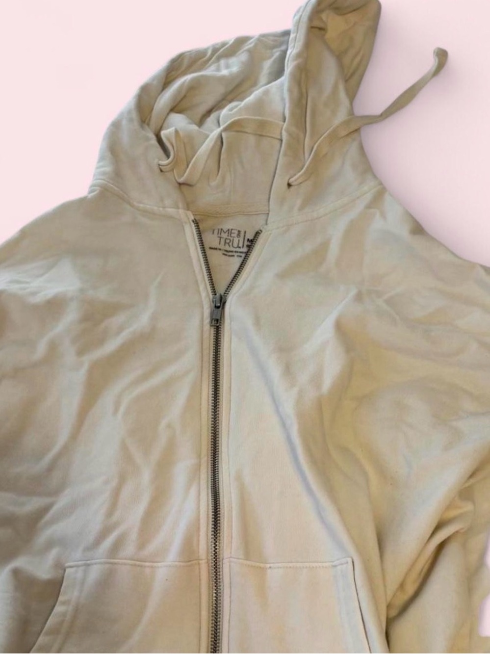 Time and Tru Cream Zip-Up Hoodie